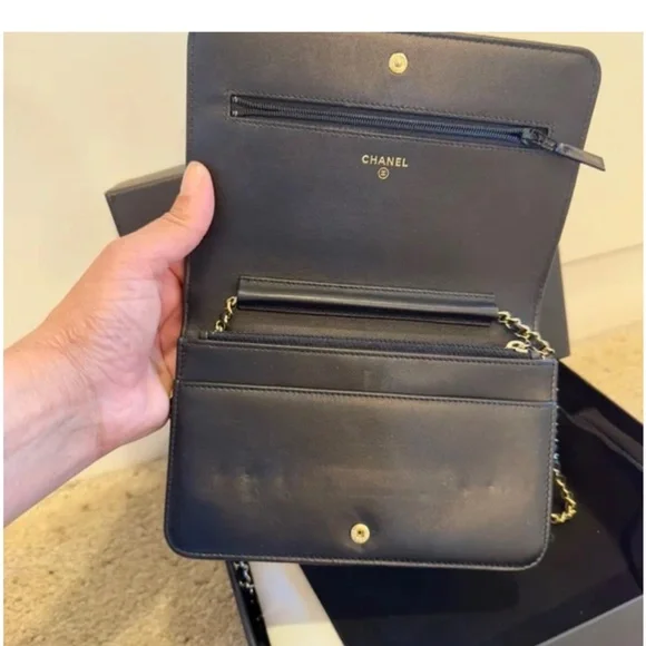 CHANEL STUDDED WOC - Picture 3 of 5